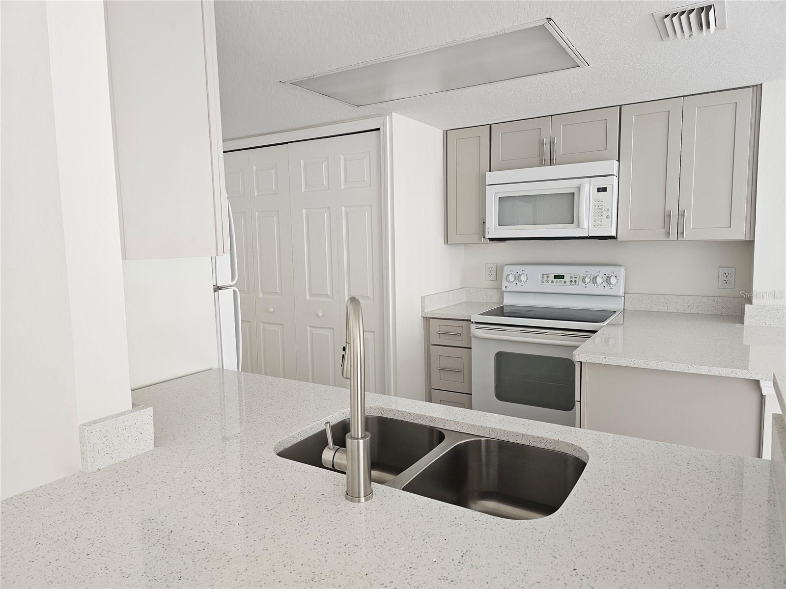 411 AUSTRALIAN WAY #0, DAVENPORT, FL, 33897