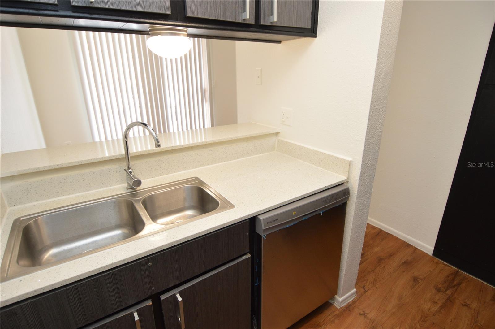 8425 CERRO CIR #163, TAMPA, FL, 33617