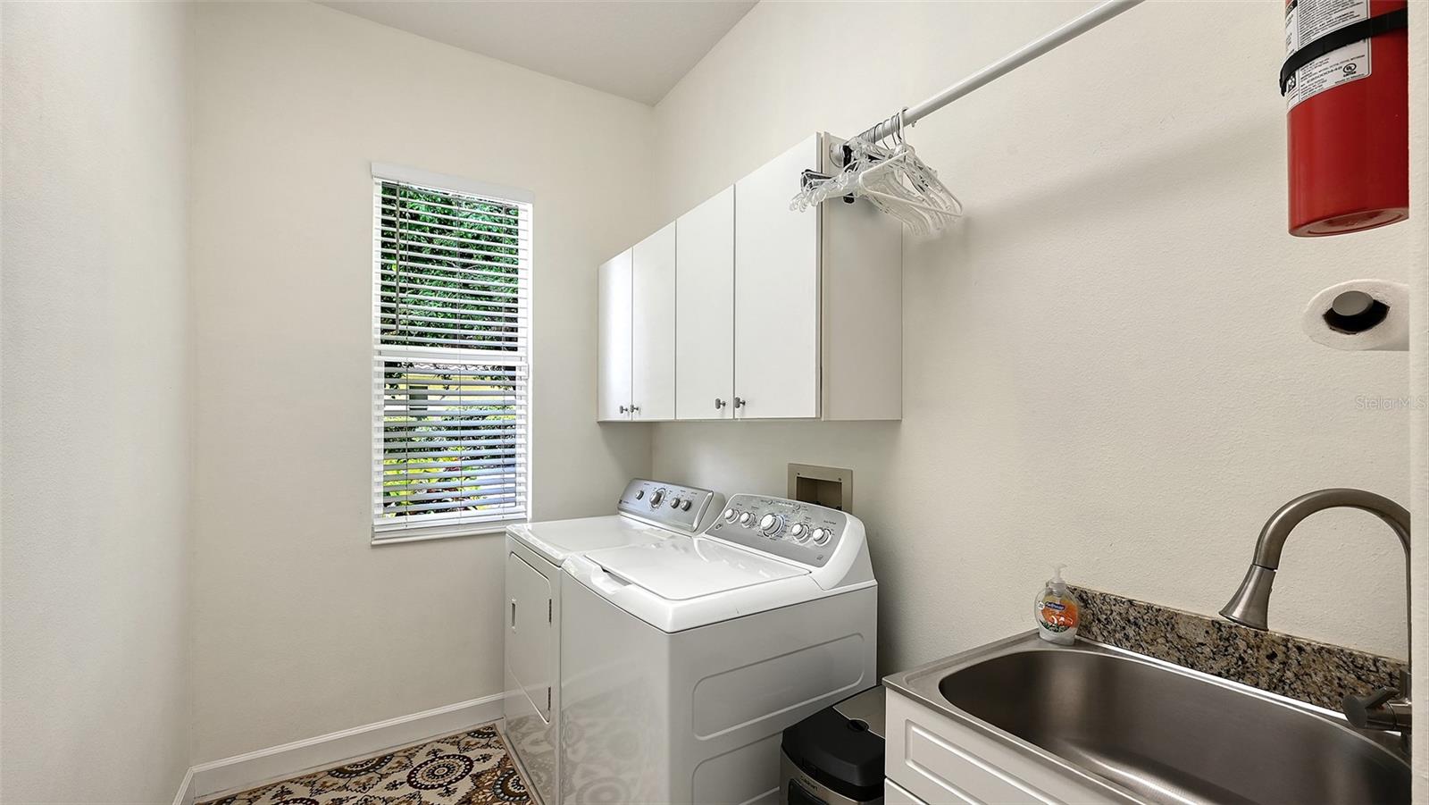 8311 FLAGSTAFF WAY, SARASOTA, FL, 34241