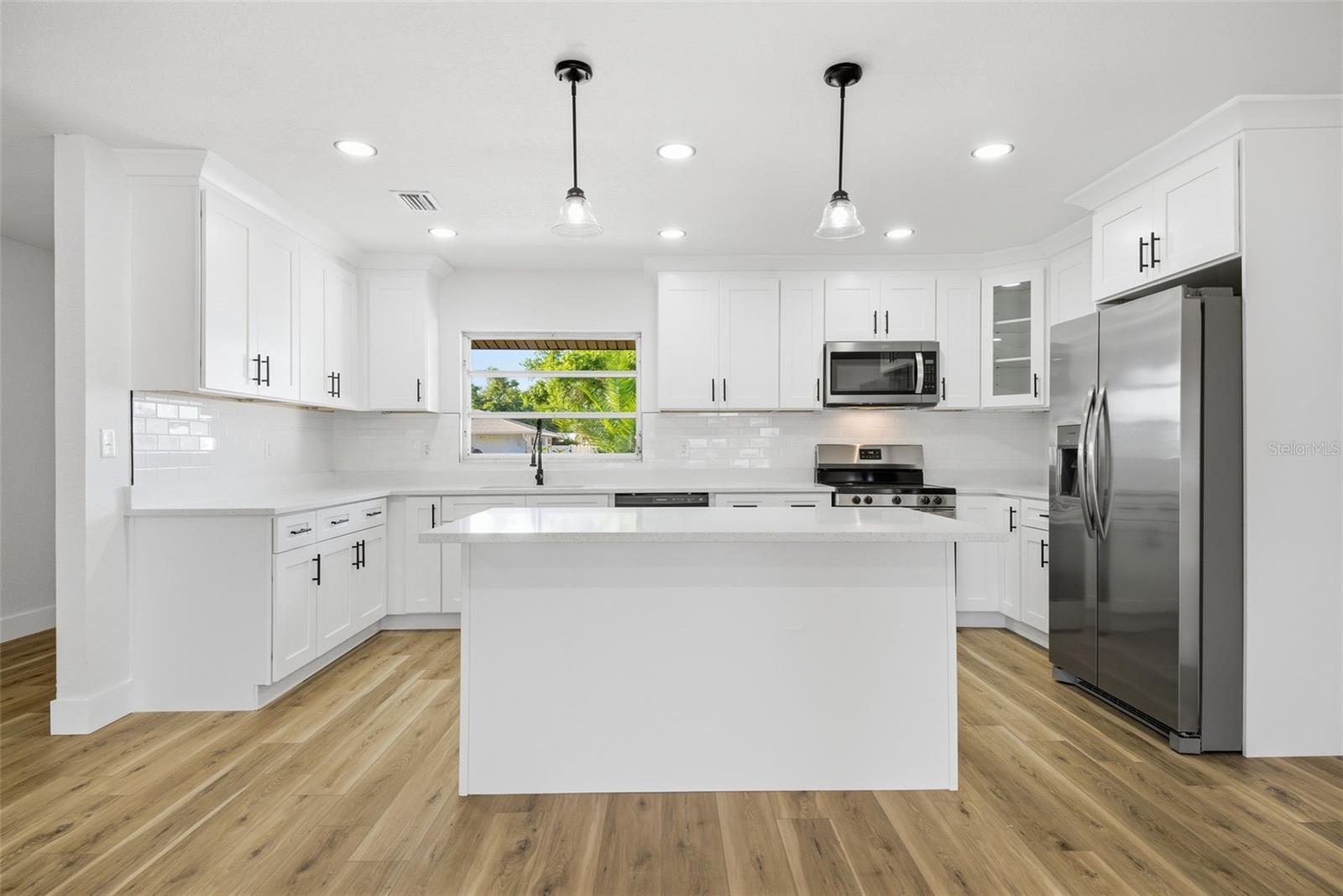 5112 11TH AVE W, BRADENTON, FL, 34209