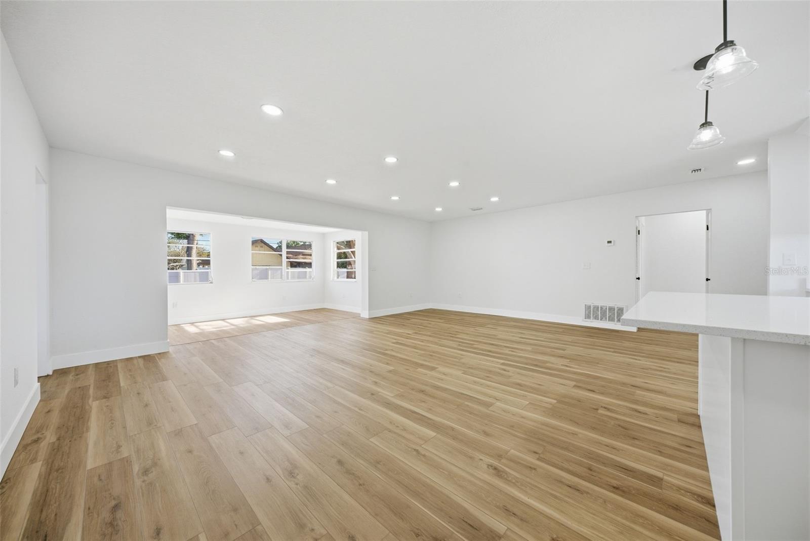 5112 11TH AVE W, BRADENTON, FL, 34209