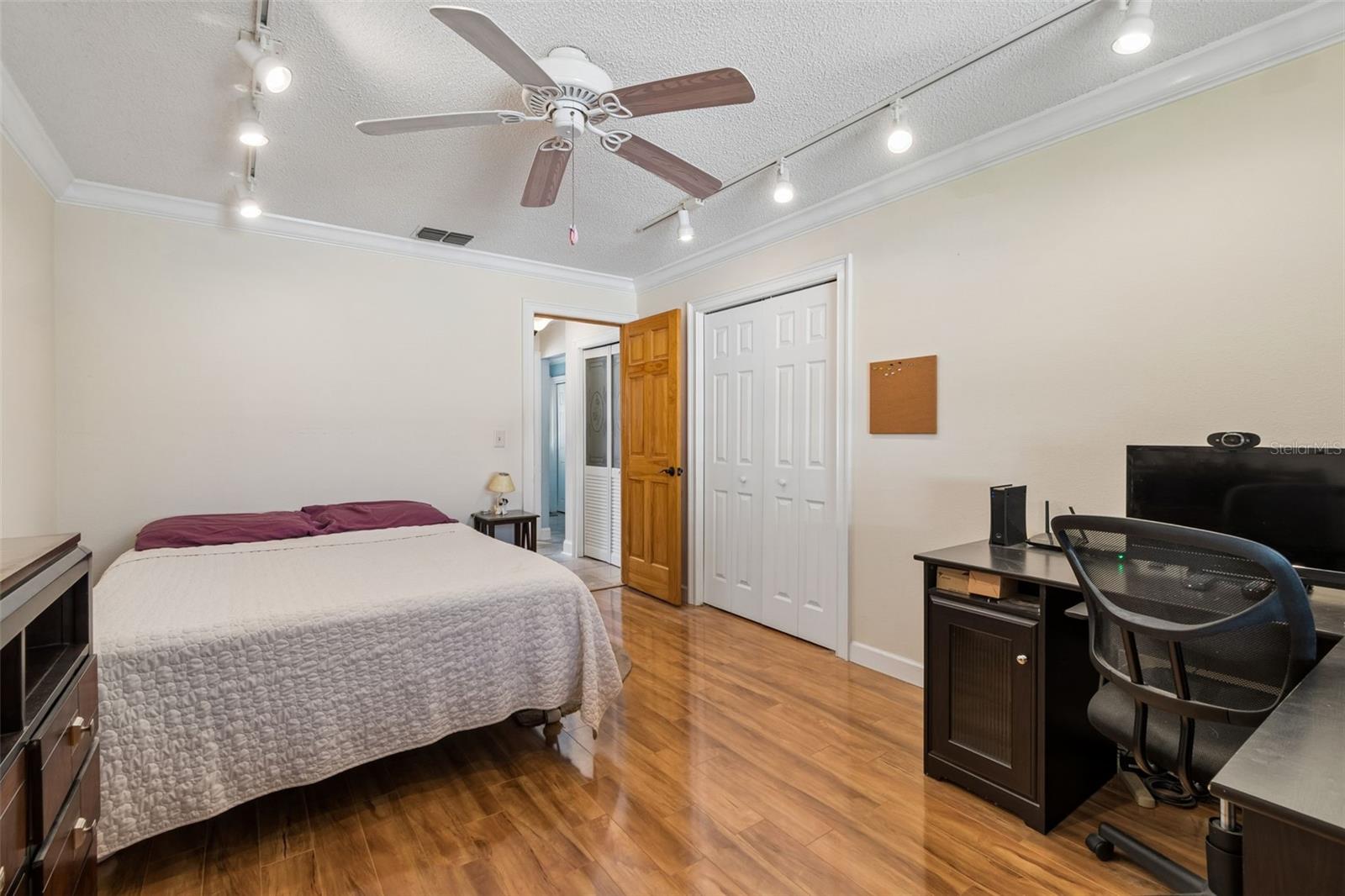 477 ORKNEY CT, DUNEDIN, FL, 34698