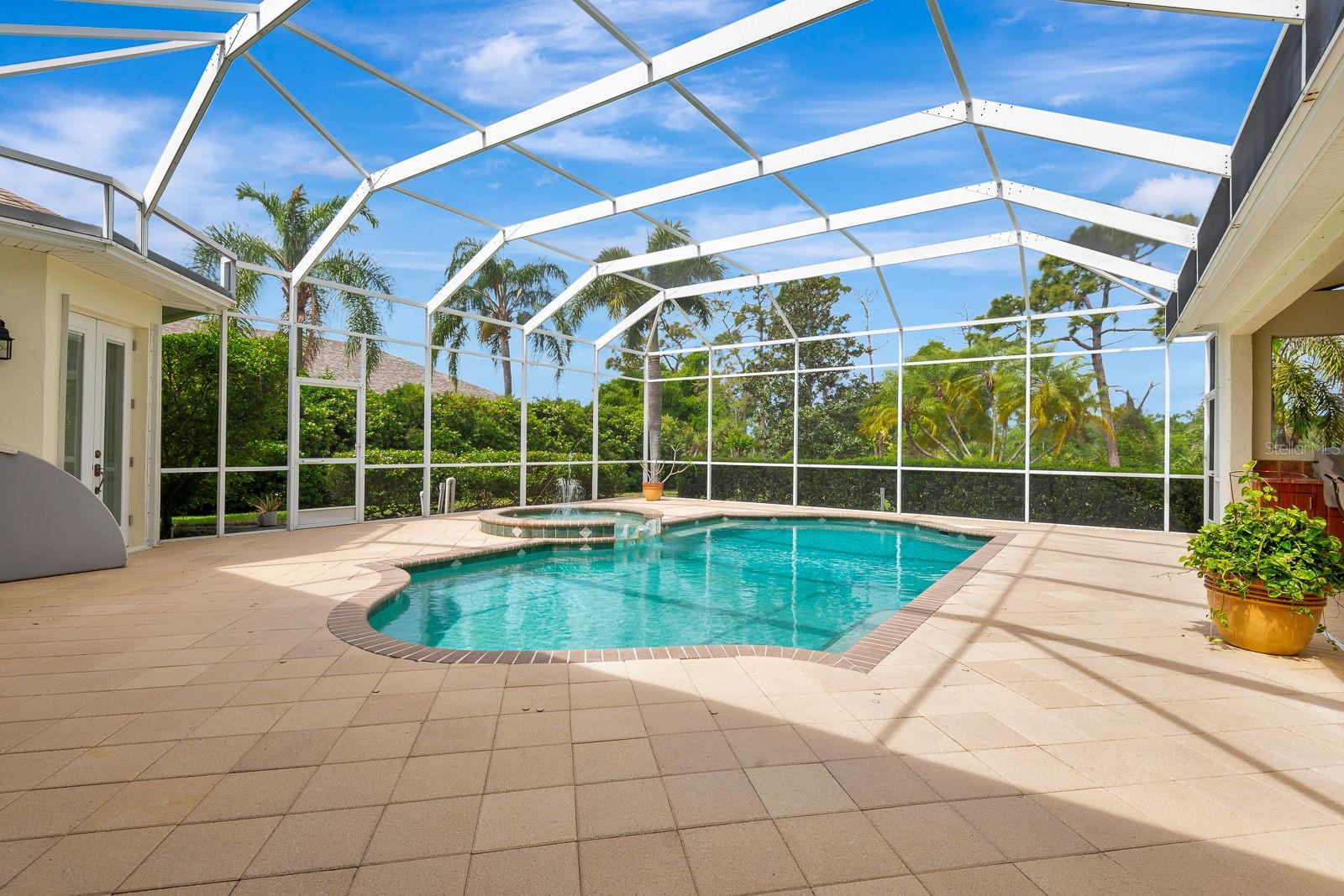 10005 CHERRY HILLS AVENUE CIR, BRADENTON, FL, 34202