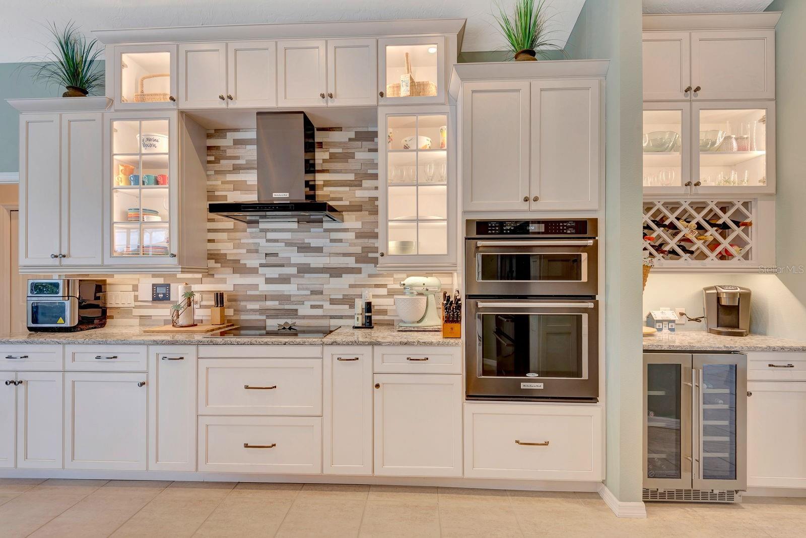 10005 CHERRY HILLS AVENUE CIR, BRADENTON, FL, 34202