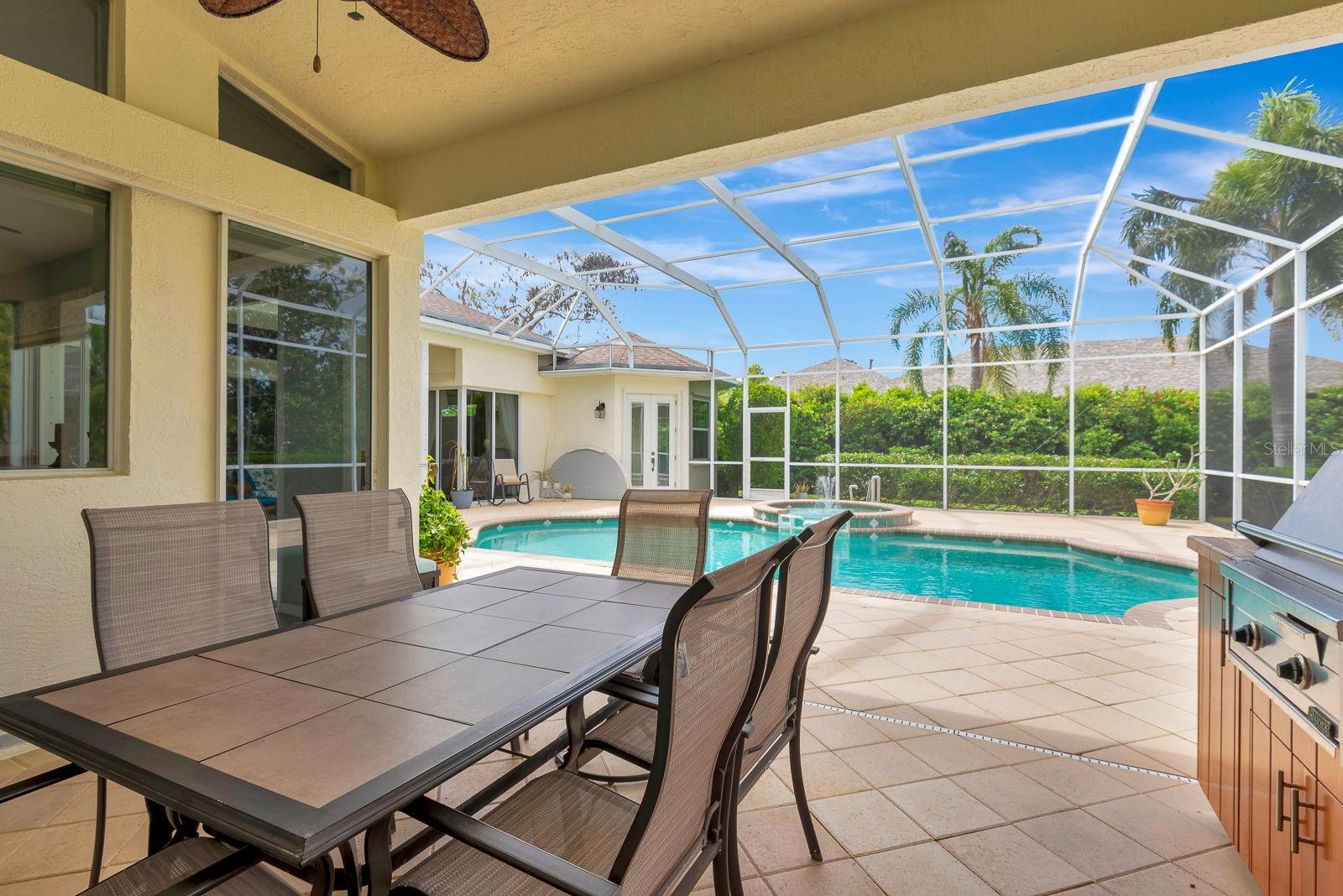 10005 CHERRY HILLS AVENUE CIR, BRADENTON, FL, 34202