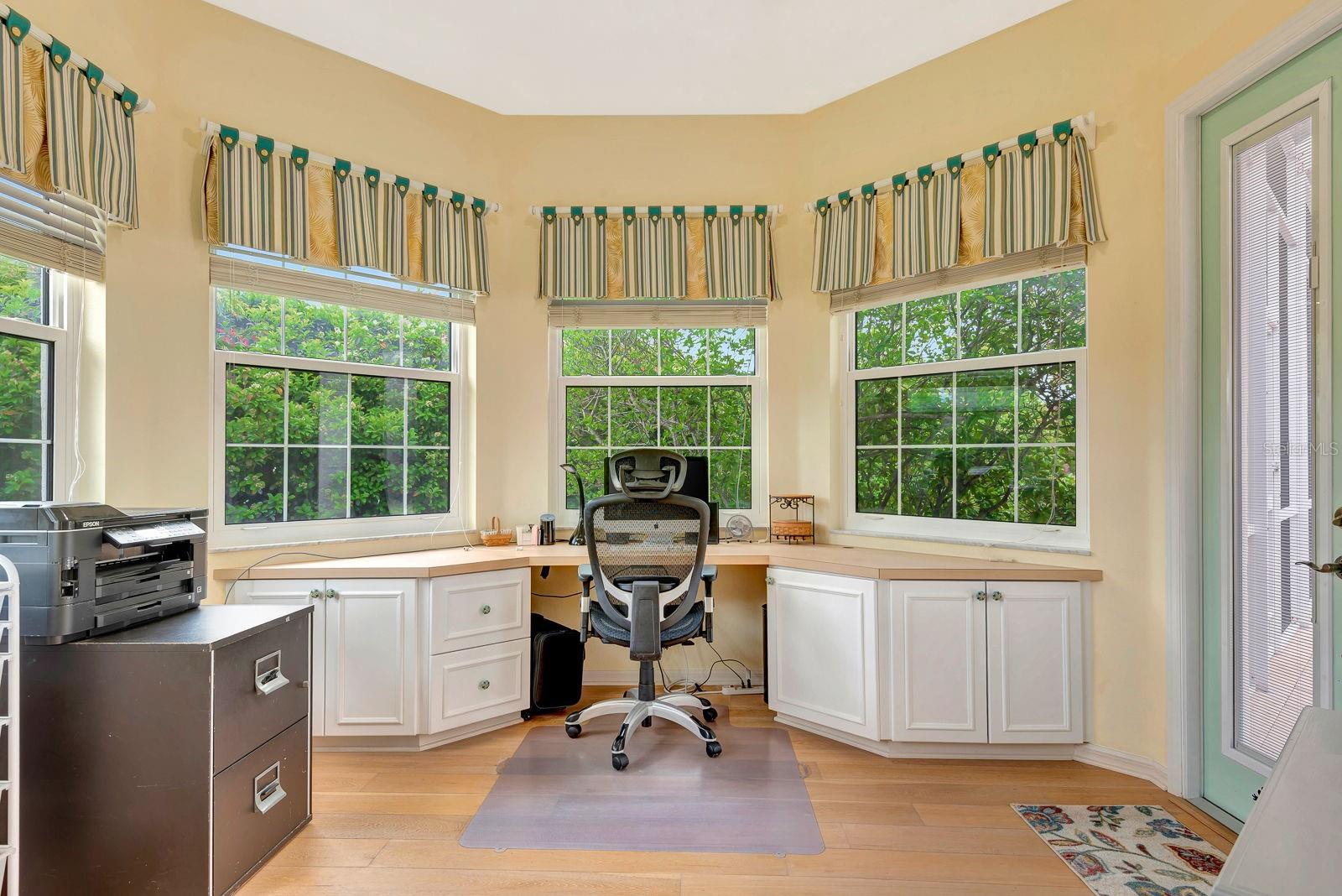 10005 CHERRY HILLS AVENUE CIR, BRADENTON, FL, 34202