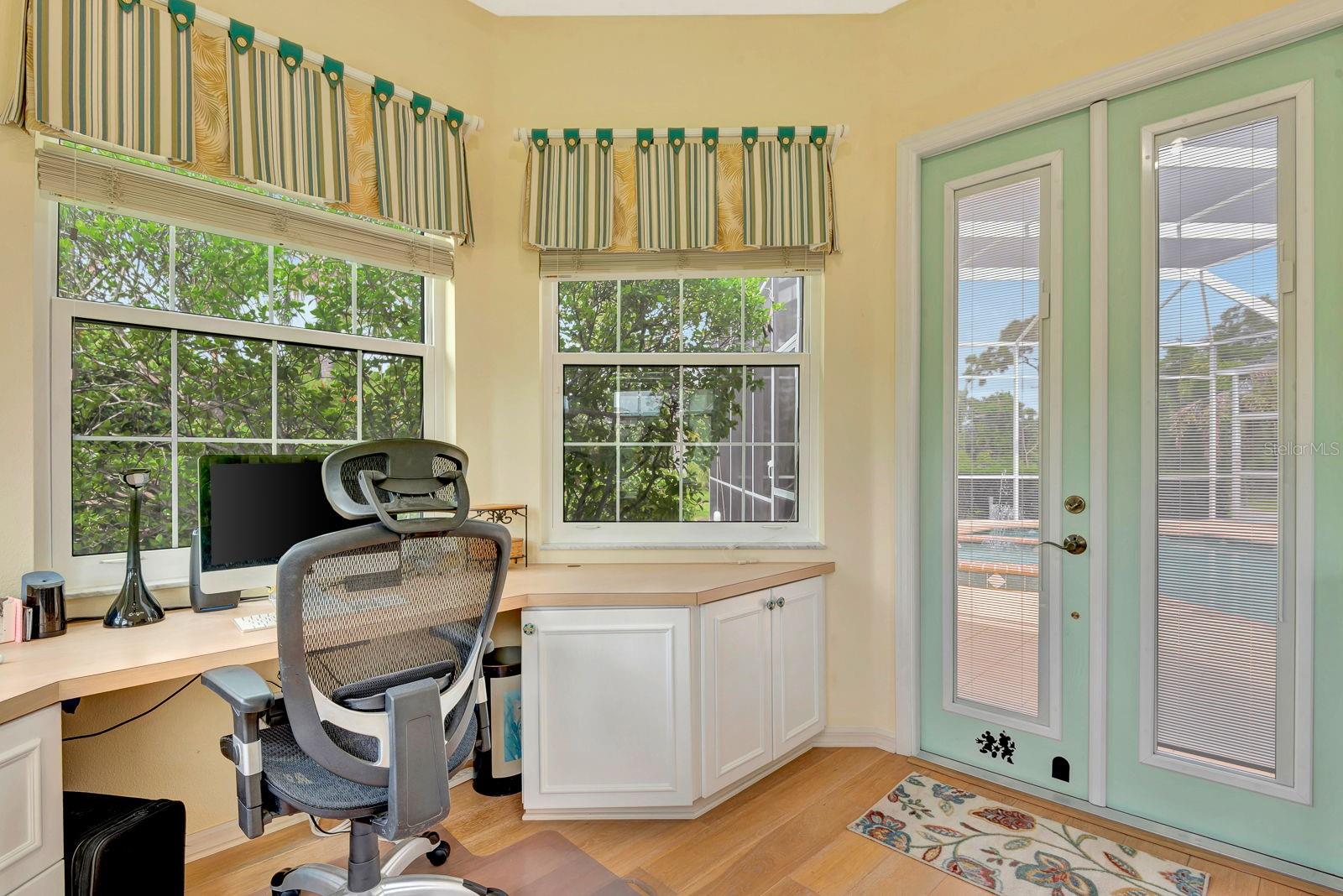 10005 CHERRY HILLS AVENUE CIR, BRADENTON, FL, 34202