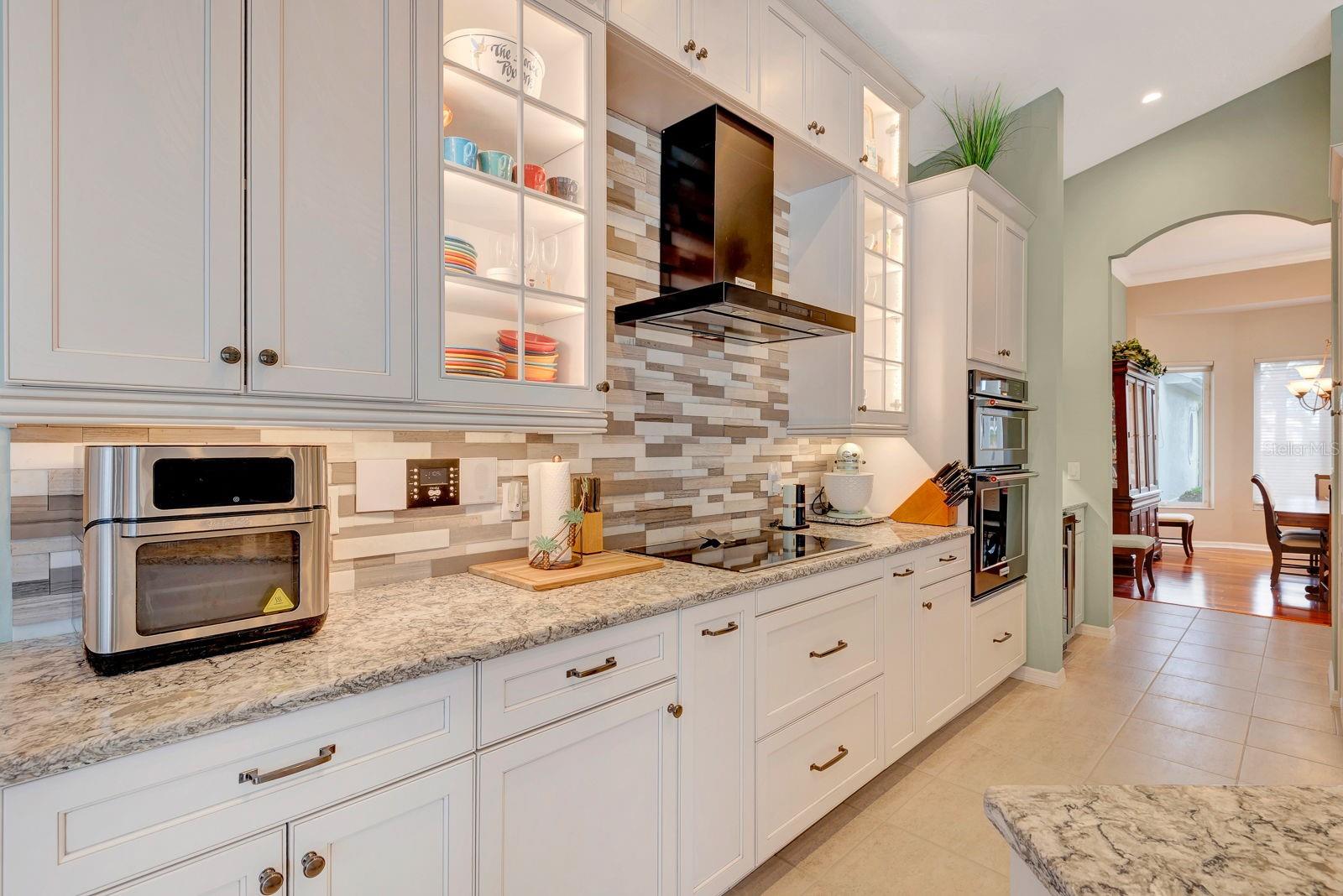 10005 CHERRY HILLS AVENUE CIR, BRADENTON, FL, 34202