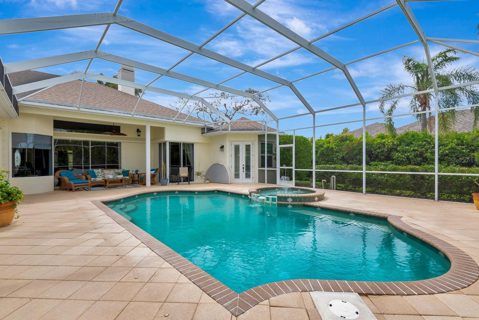 10005 CHERRY HILLS AVENUE CIR, BRADENTON, FL, 34202