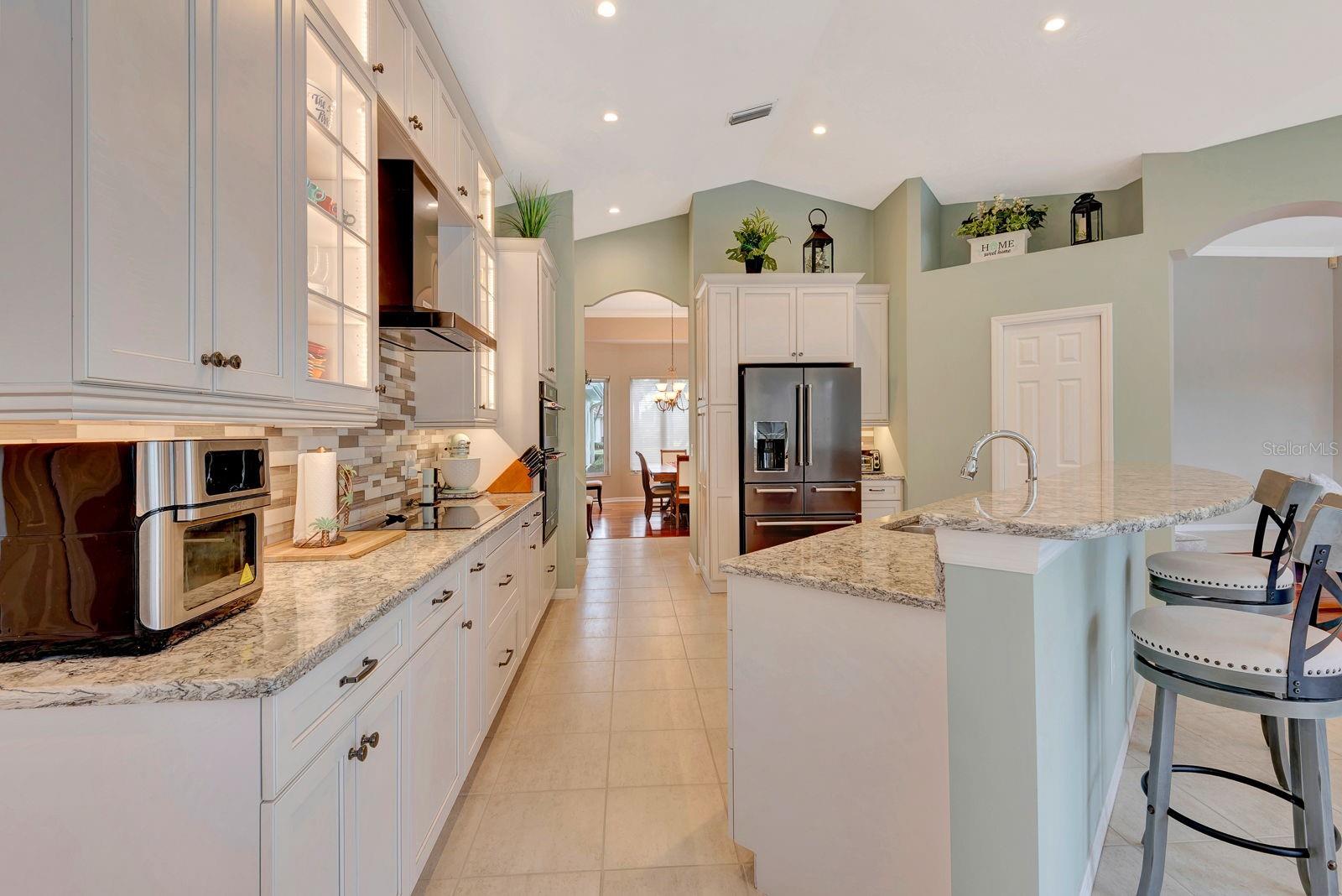 10005 CHERRY HILLS AVENUE CIR, BRADENTON, FL, 34202