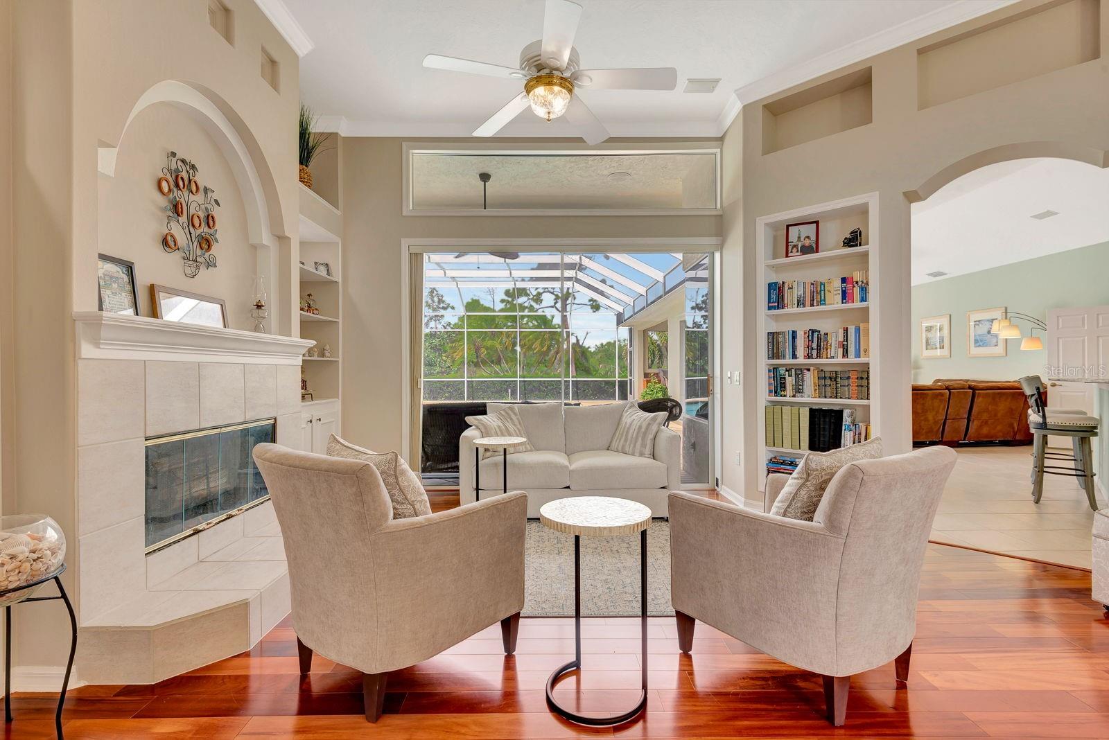 10005 CHERRY HILLS AVENUE CIR, BRADENTON, FL, 34202