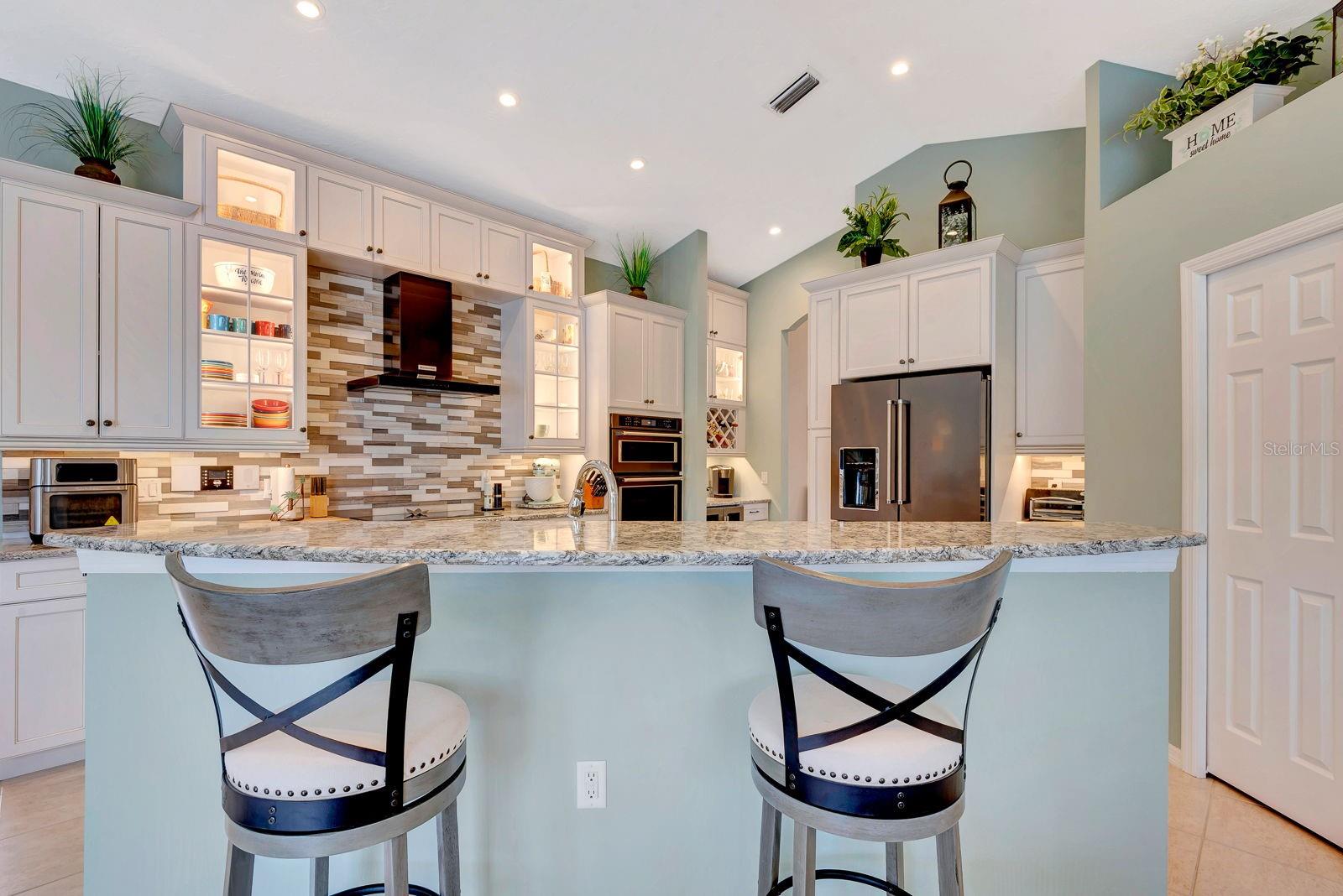 10005 CHERRY HILLS AVENUE CIR, BRADENTON, FL, 34202