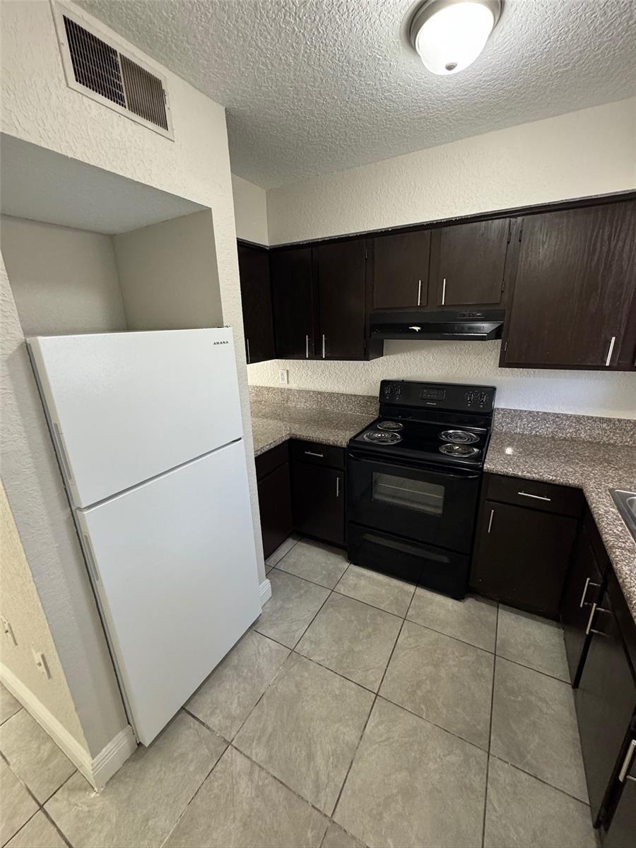 1199-1199 BENTLEY RD #4, LEESBURG, FL, 34748