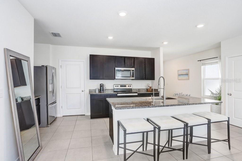 3044 SUNCOAST PLAINS DR, ODESSA, FL, 33556