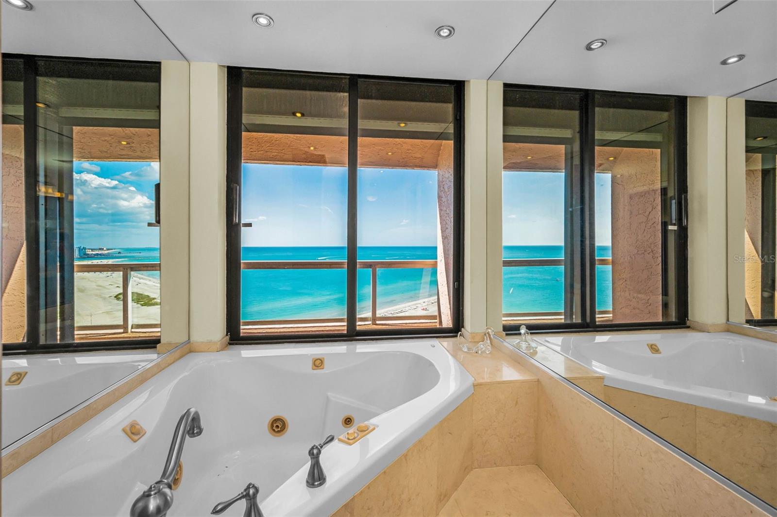 1310 GULF BLVD #Penthouse A, CLEARWATER BEACH, FL, 33767