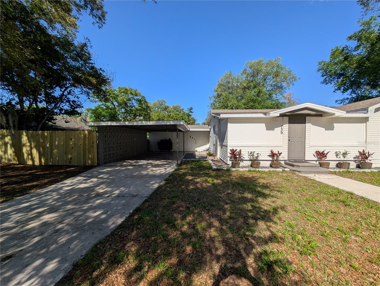 739 CENTER ST, LAKE WALES, FL, 33877