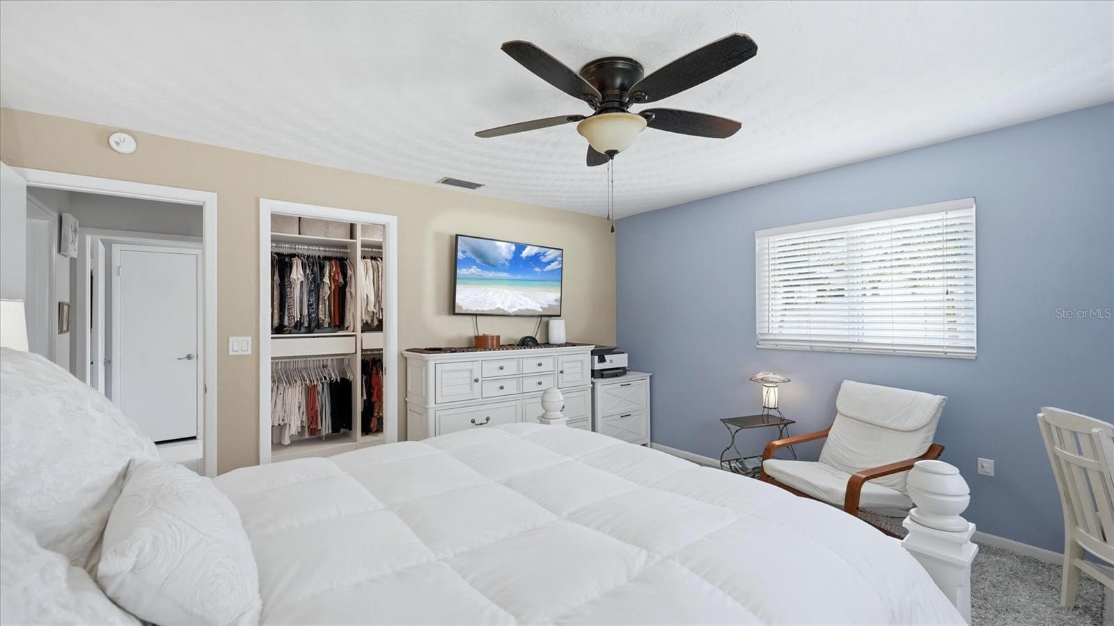 2486 BREAKWATER CIR, SARASOTA, FL, 34231