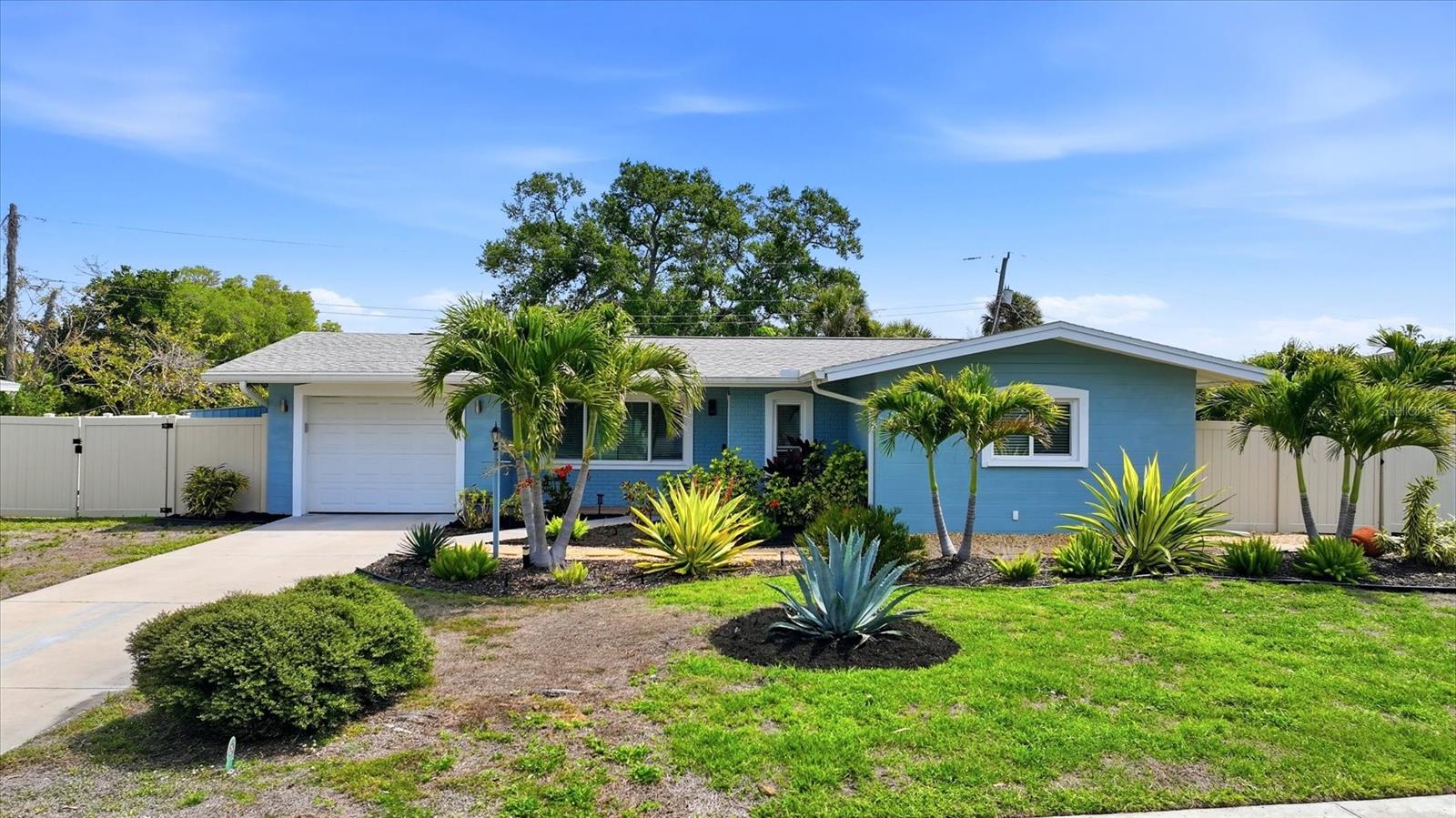 2486 BREAKWATER CIR, SARASOTA, FL, 34231