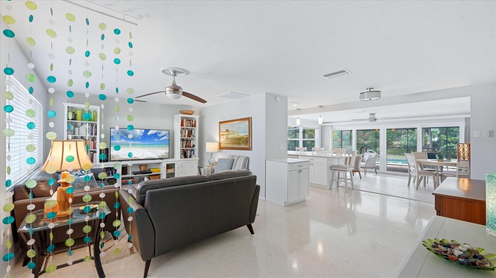 2486 BREAKWATER CIR, SARASOTA, FL, 34231