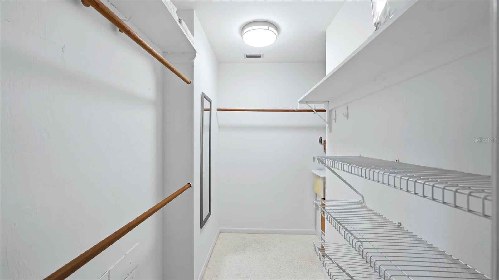 2486 BREAKWATER CIR, SARASOTA, FL, 34231