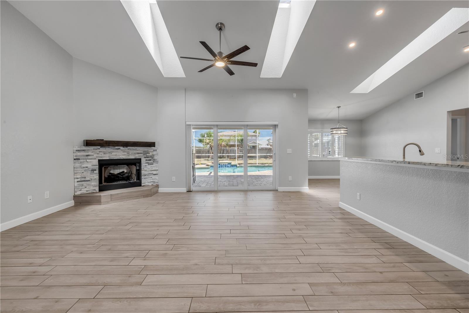 10 CUNNINGHAM DR, NEW SMYRNA BEACH, FL, 32168