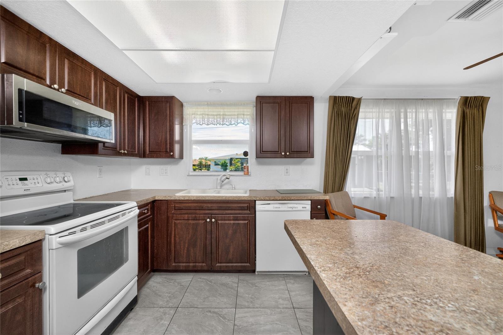 20153 MIDWAY BLVD, PORT CHARLOTTE, FL, 33952