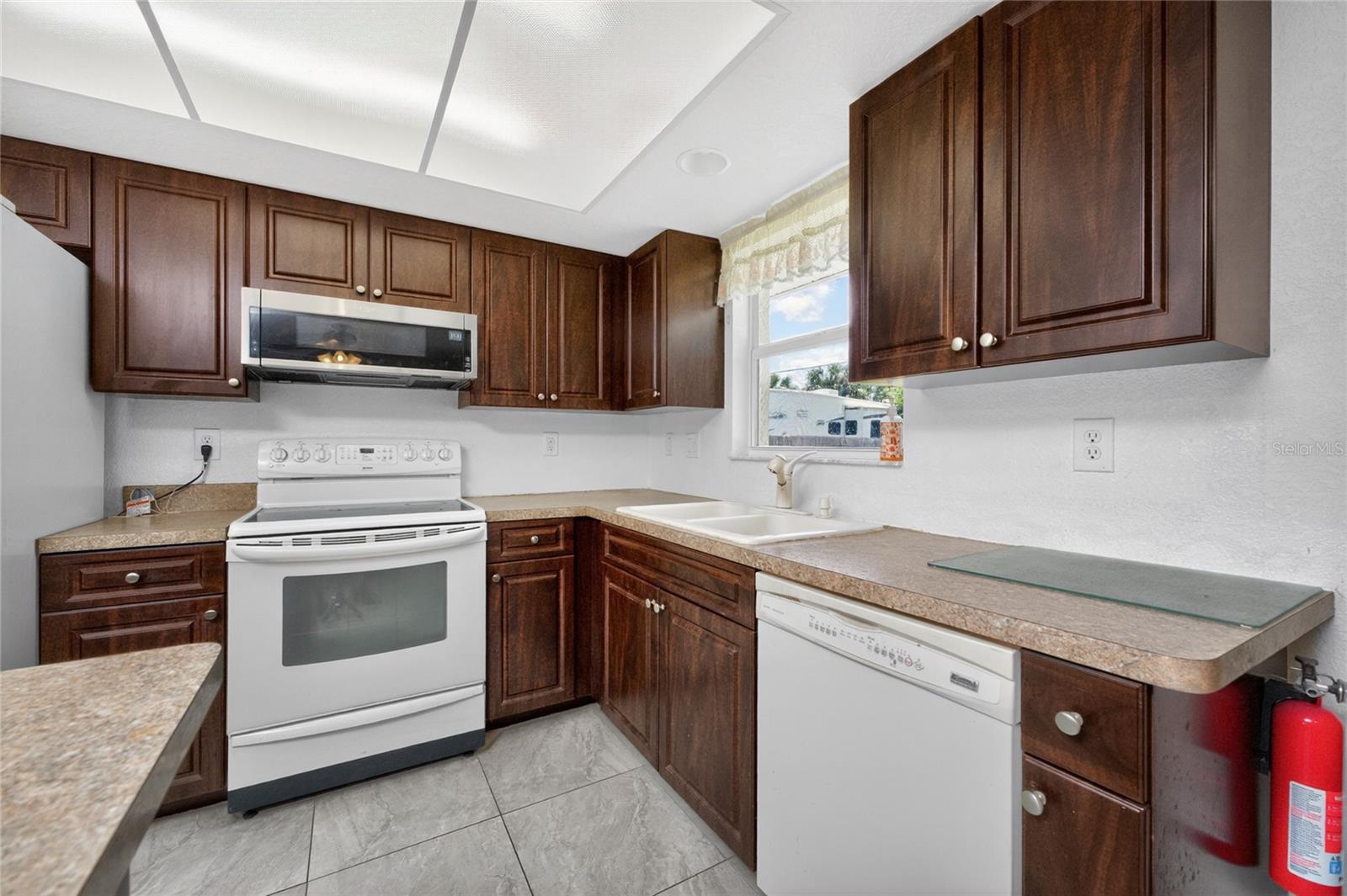 20153 MIDWAY BLVD, PORT CHARLOTTE, FL, 33952