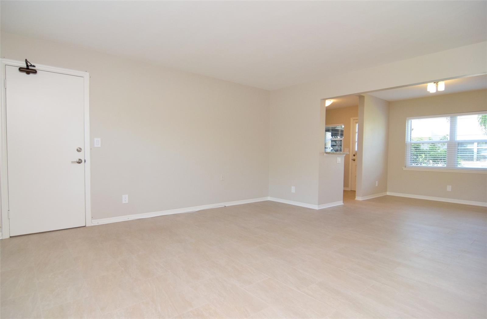 606 12TH AVE NE #2, ST PETERSBURG, FL, 33701