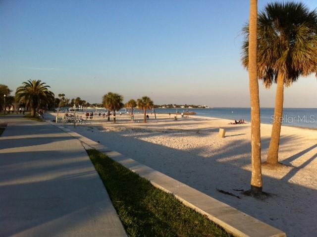 606 12TH AVE NE #2, ST PETERSBURG, FL, 33701