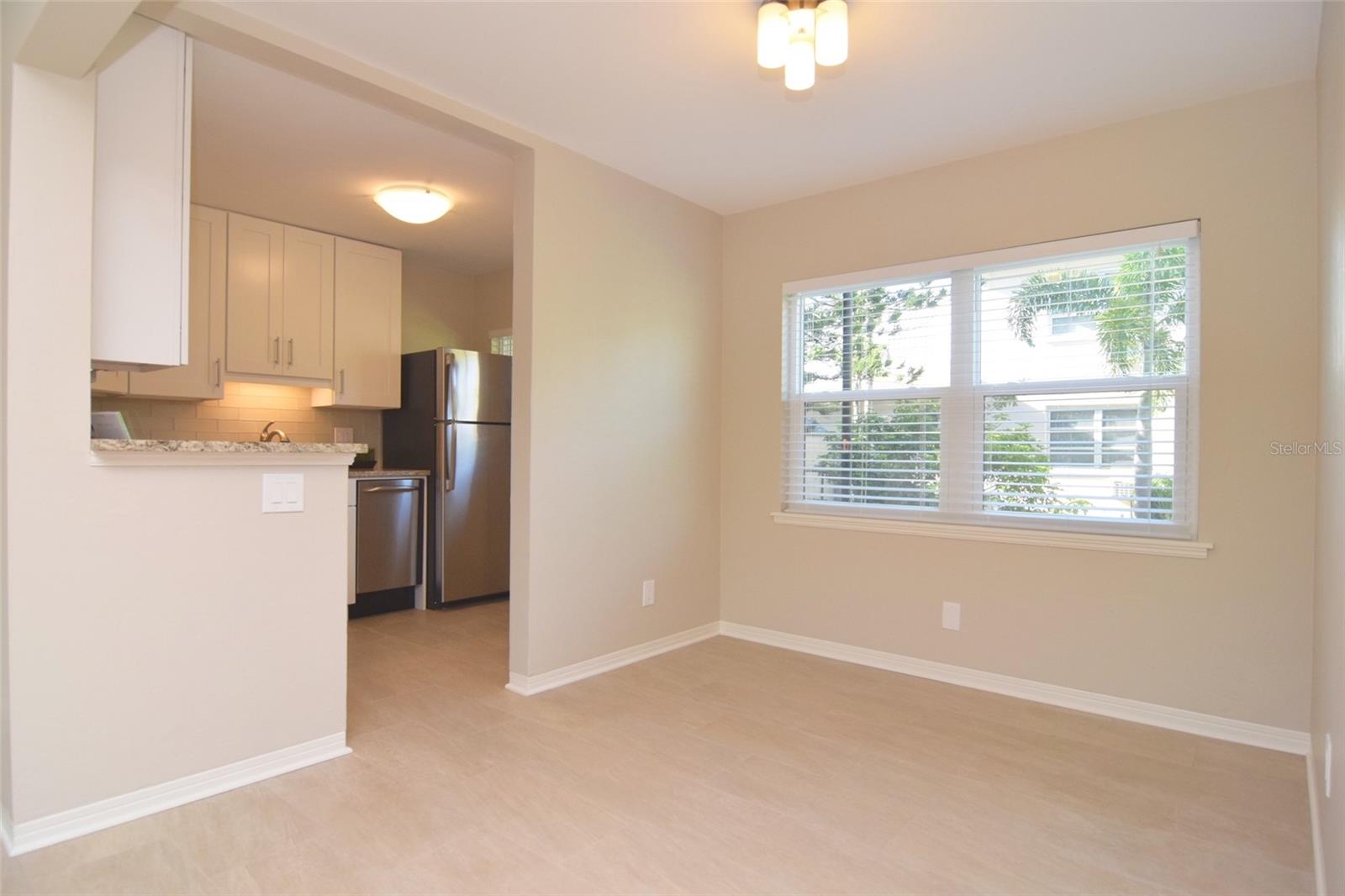 606 12TH AVE NE #2, ST PETERSBURG, FL, 33701