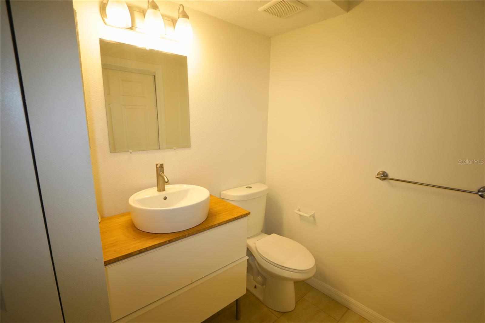 2938 CLARK RD #103, SARASOTA, FL, 34231