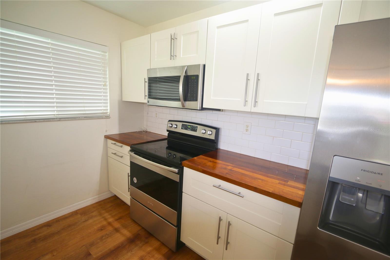 2938 CLARK RD #103, SARASOTA, FL, 34231