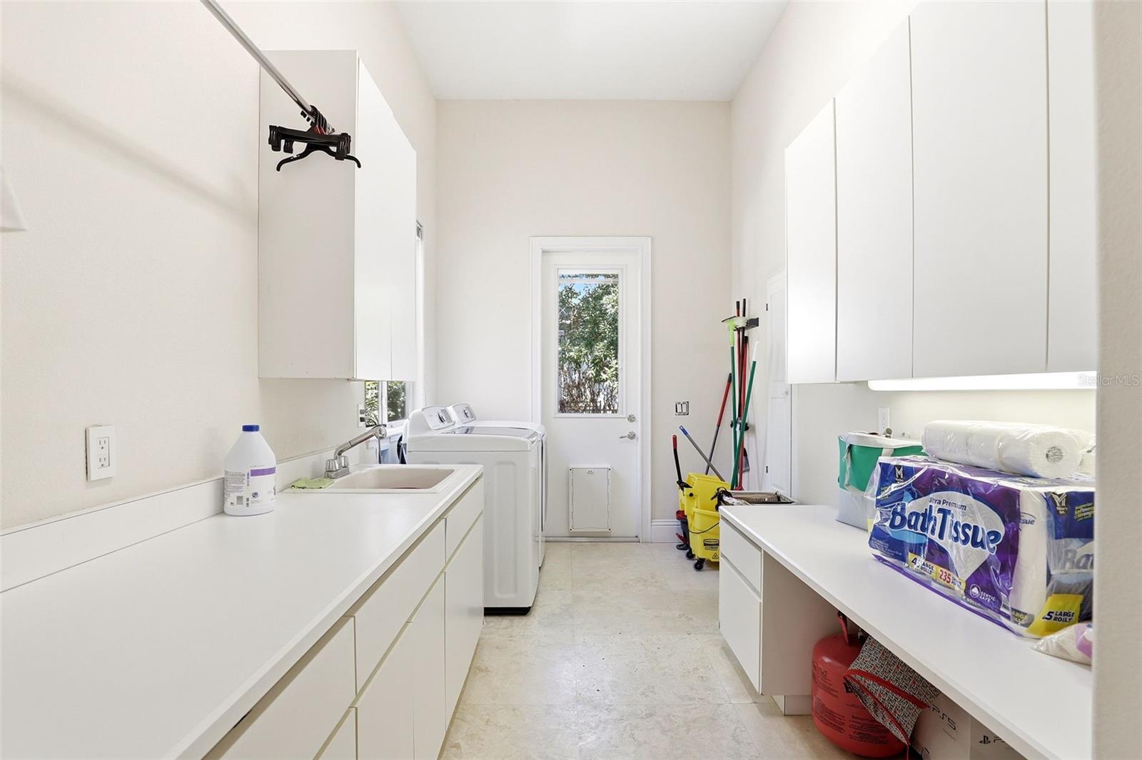 9151 POINT CYPRESS DR, ORLANDO, FL, 32836