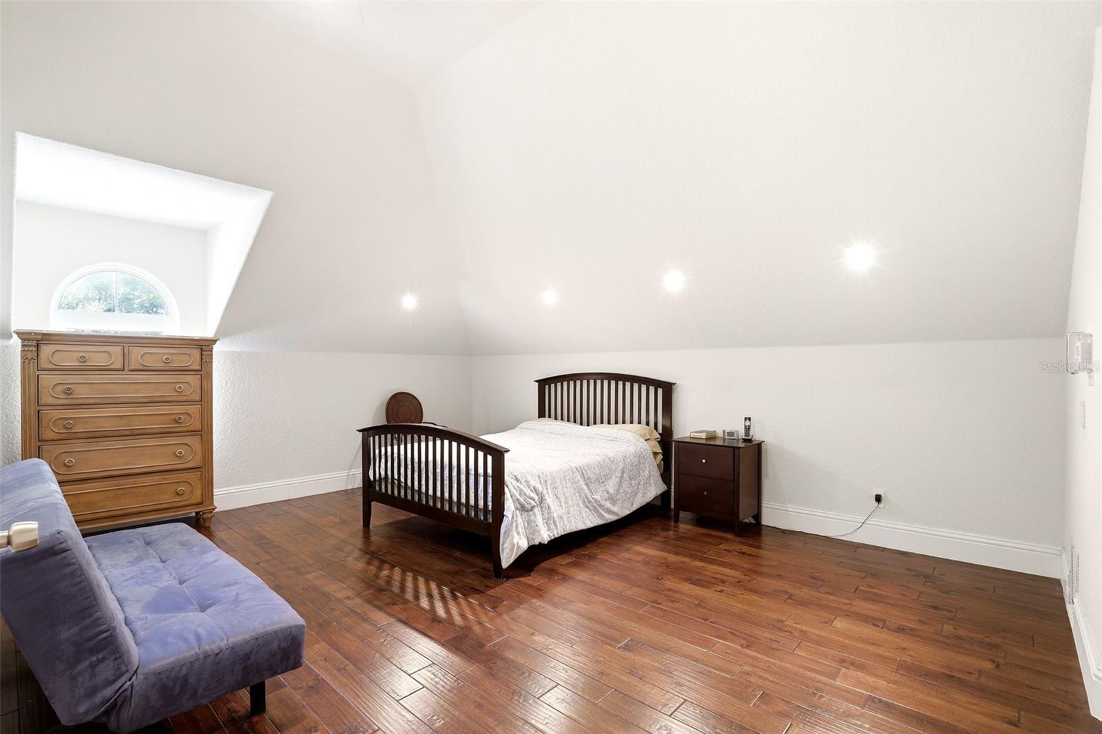 9151 POINT CYPRESS DR, ORLANDO, FL, 32836