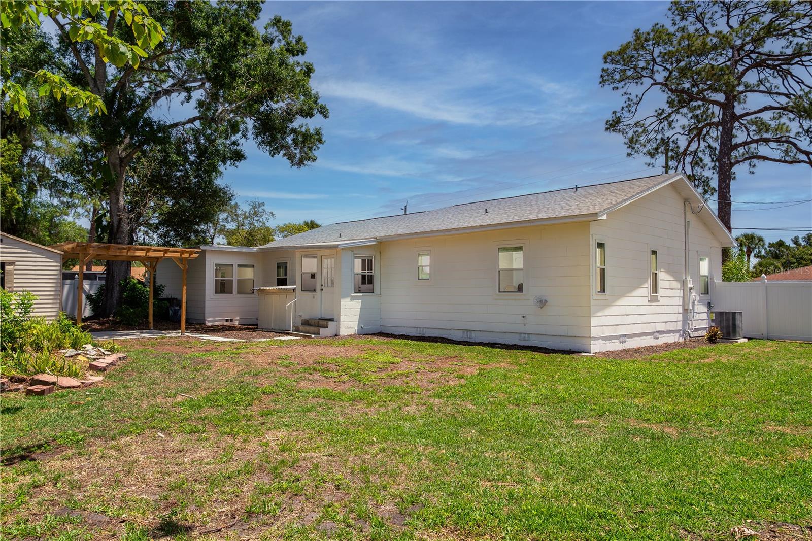 1208 INDIAN RIVER AVE, TITUSVILLE, FL, 32780