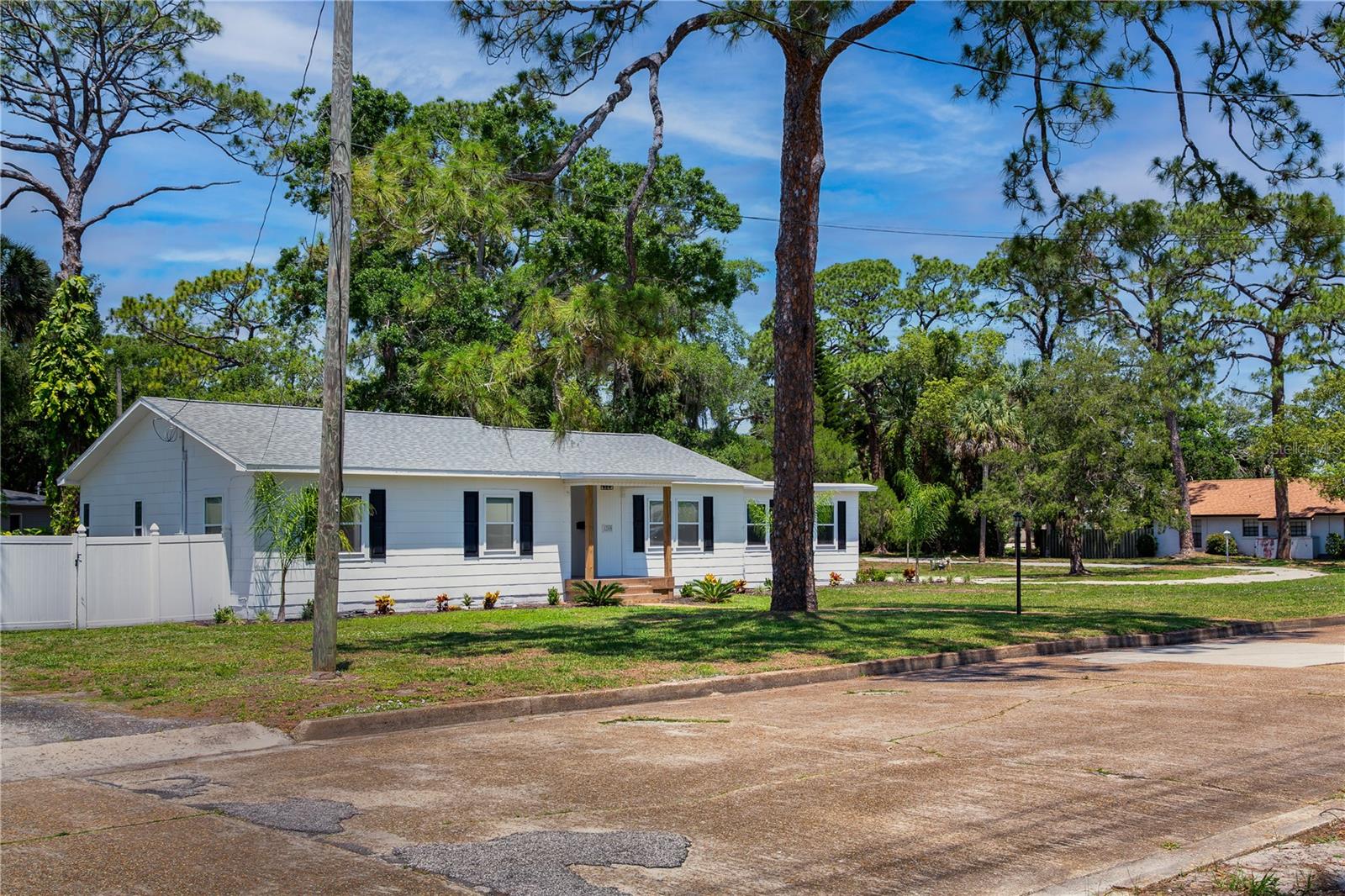 1208 INDIAN RIVER AVE, TITUSVILLE, FL, 32780