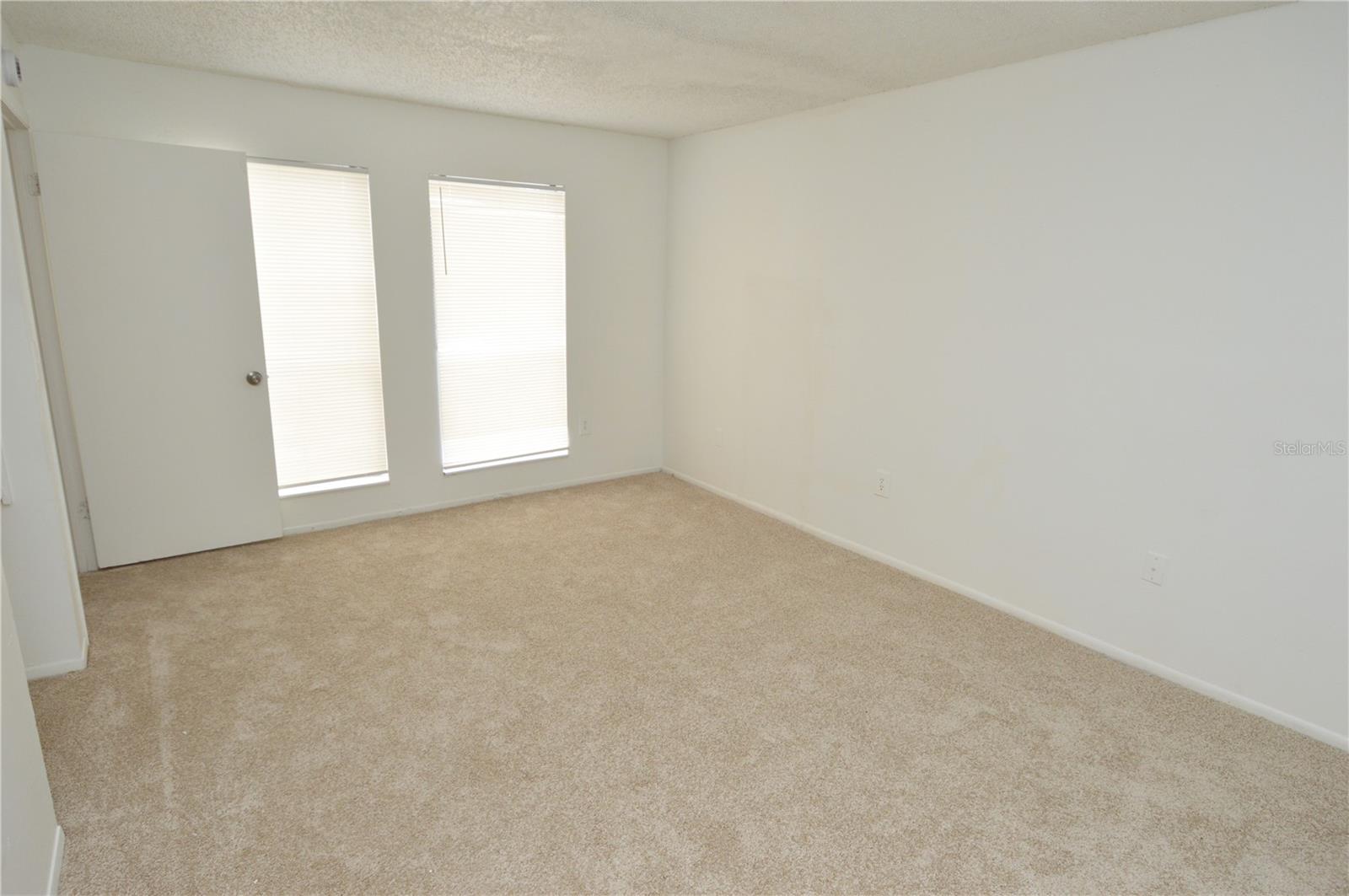 5006 MORRO MANOR DR #305, TAMPA, FL, 33617