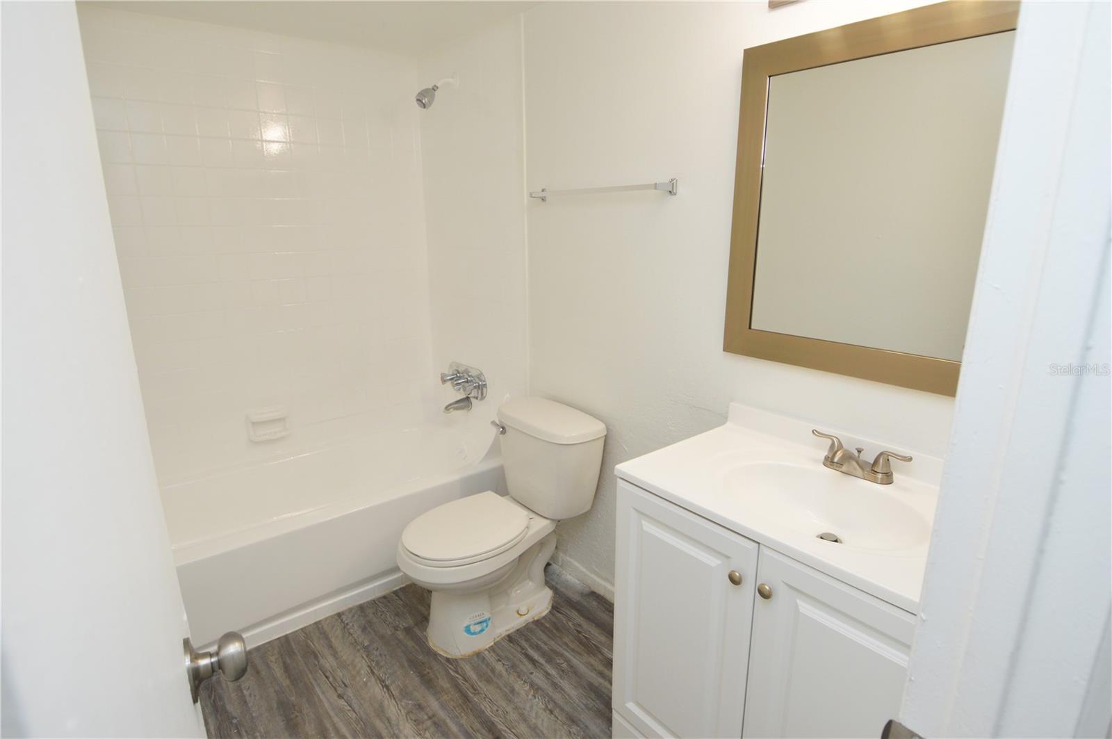 5006 MORRO MANOR DR #305, TAMPA, FL, 33617