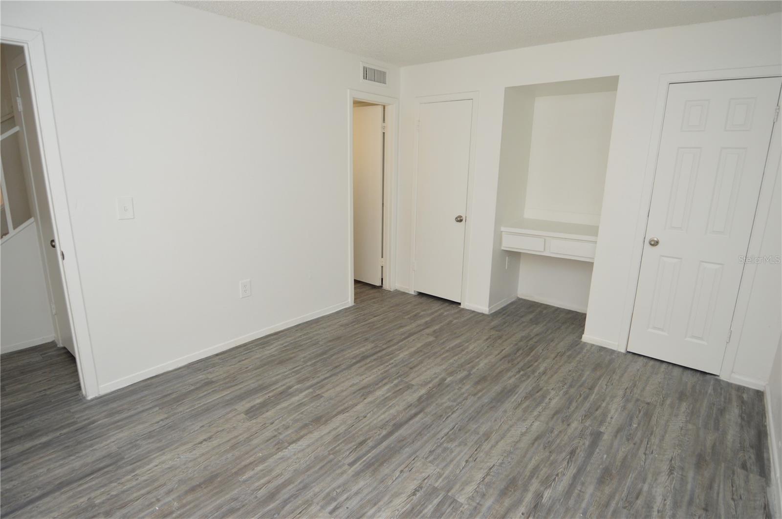 5006 MORRO MANOR DR #305, TAMPA, FL, 33617