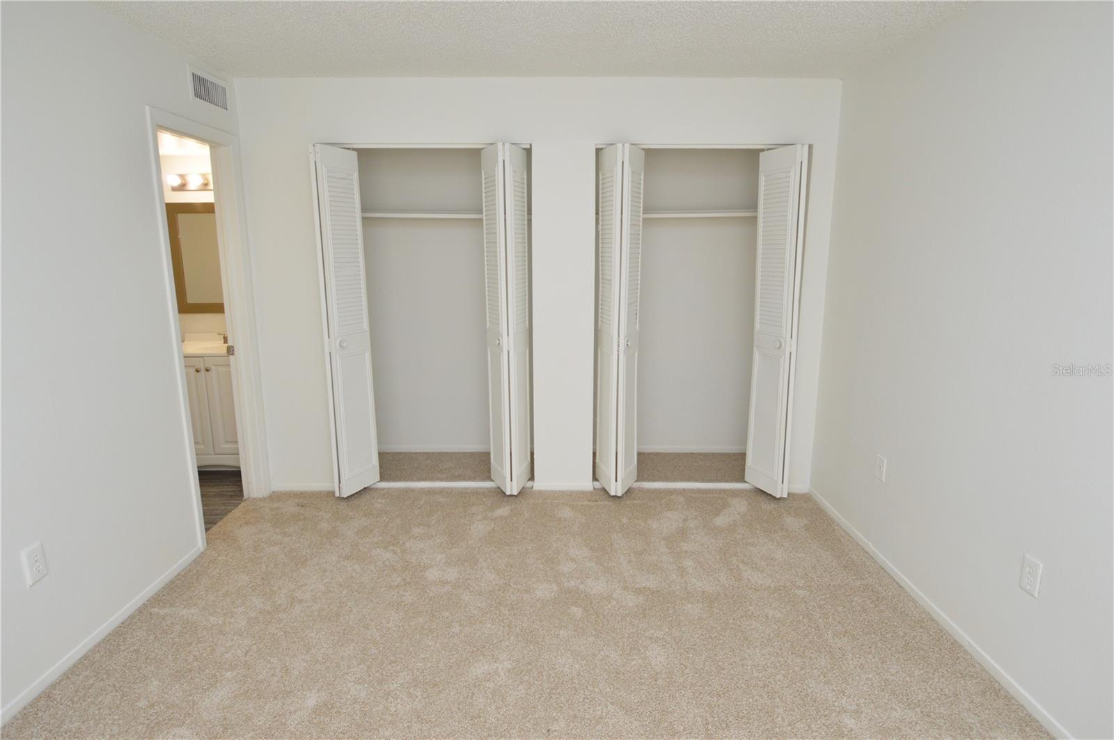 5006 MORRO MANOR DR #305, TAMPA, FL, 33617