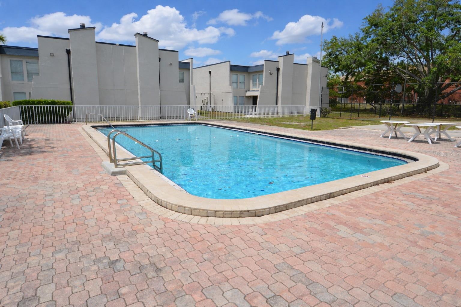 5006 MORRO MANOR DR #305, TAMPA, FL, 33617