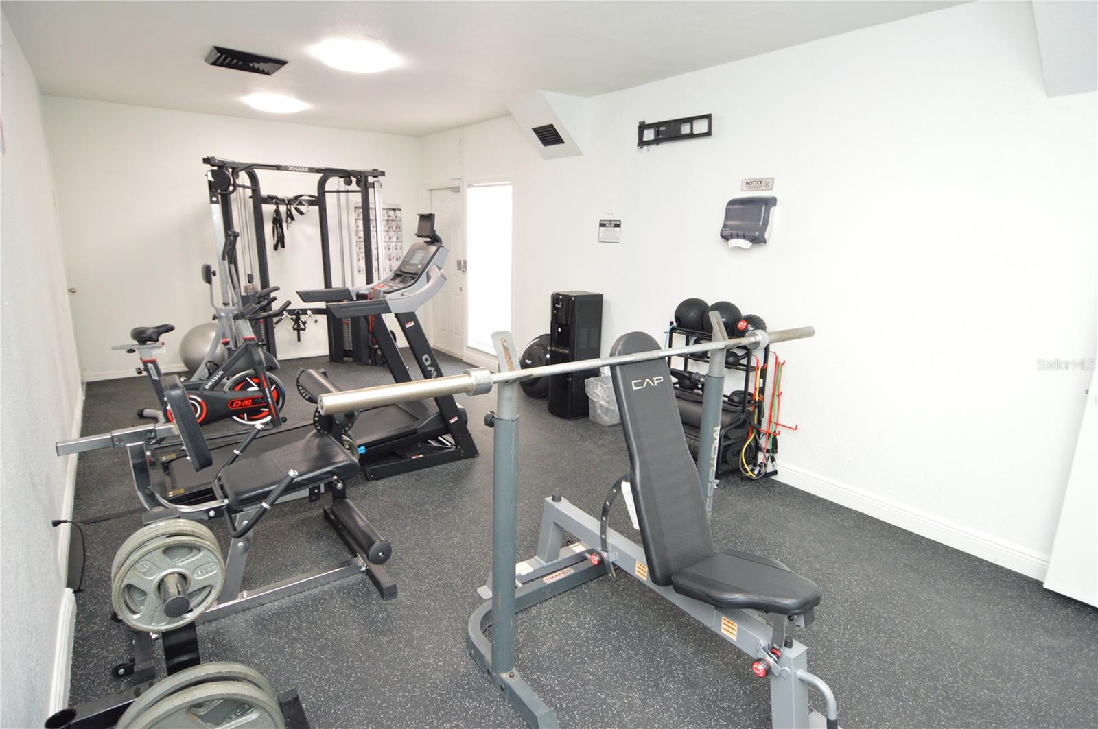 5006 MORRO MANOR DR #305, TAMPA, FL, 33617