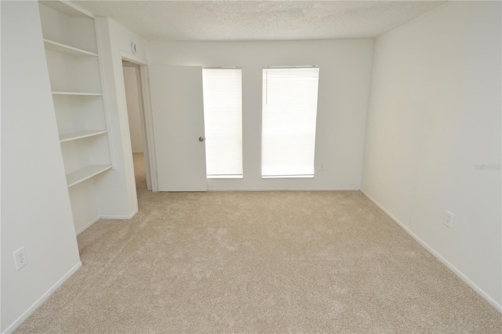 5006 MORRO MANOR DR #305, TAMPA, FL, 33617