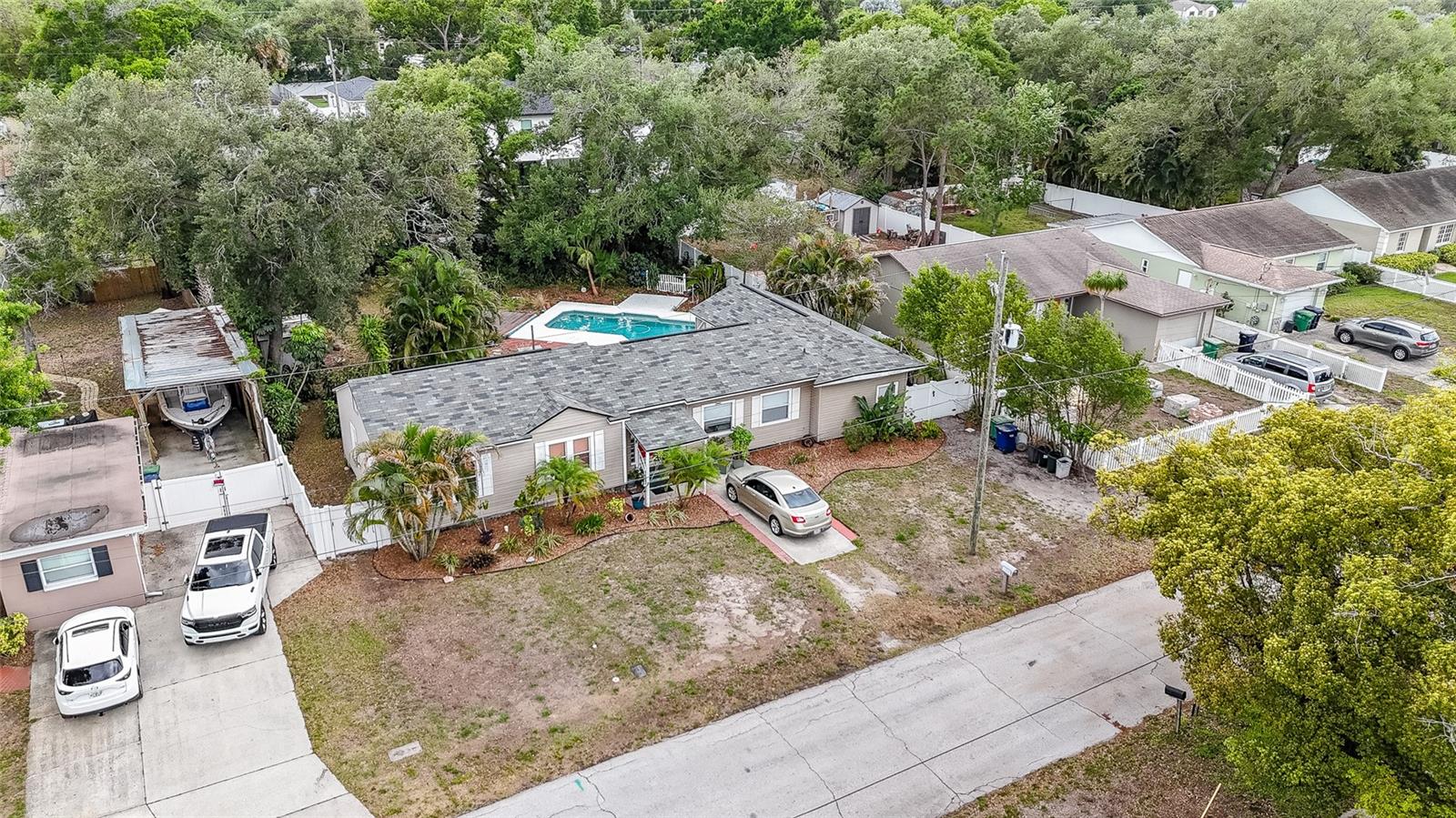 3308 W PAUL AVE, TAMPA, FL, 33611