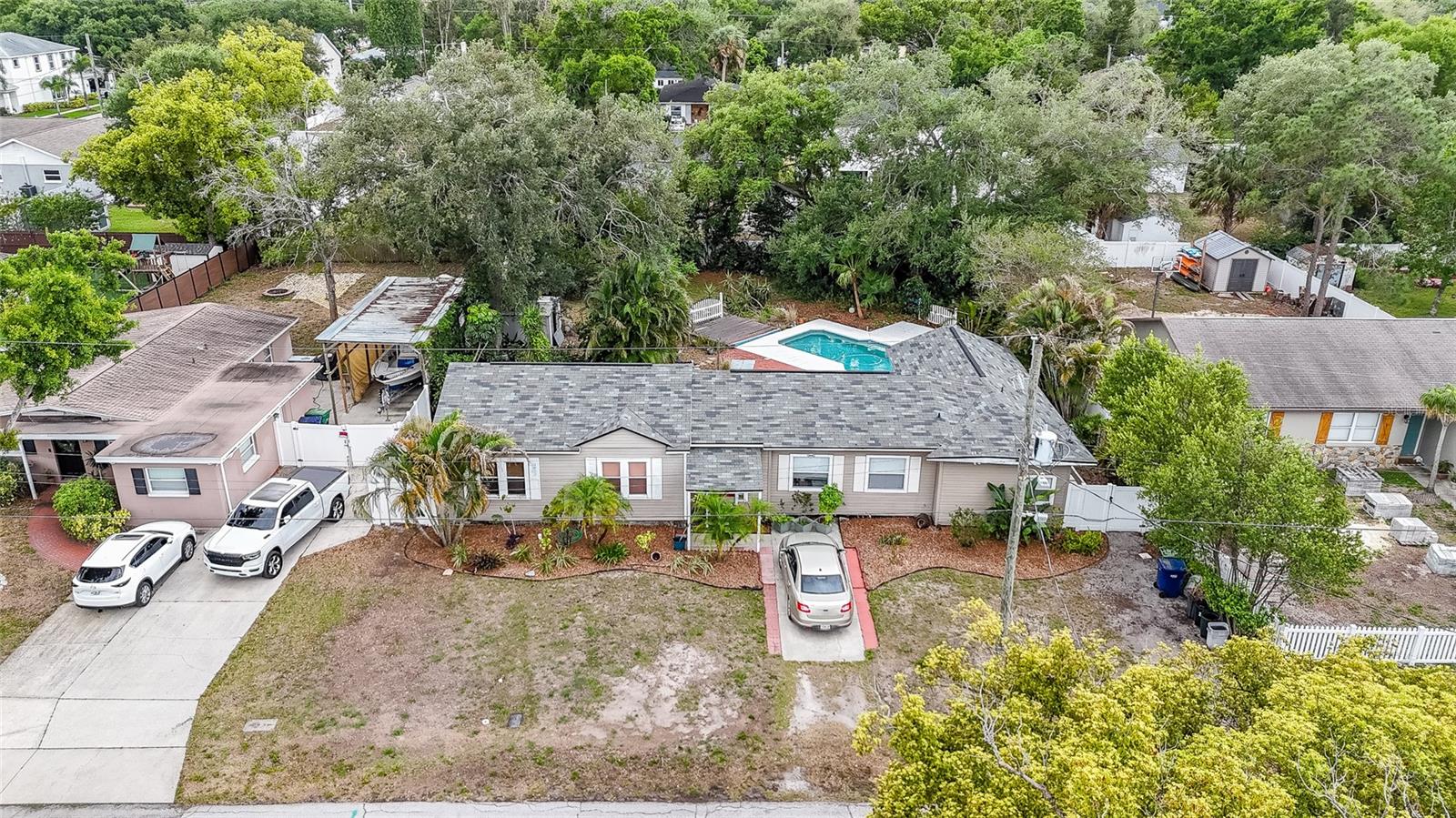 3308 W PAUL AVE, TAMPA, FL, 33611