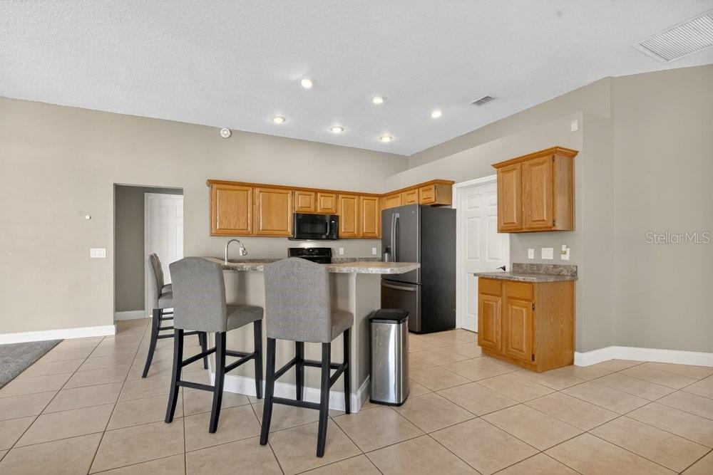 2210 BLOSSOMWOOD DR, OVIEDO, FL, 32765