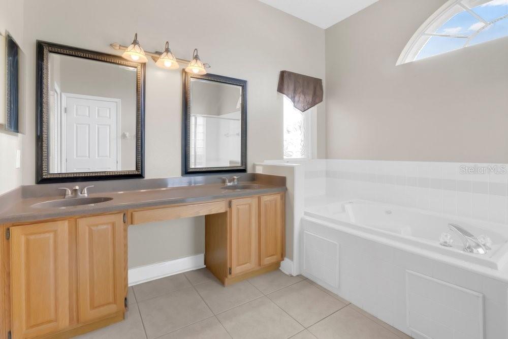 2210 BLOSSOMWOOD DR, OVIEDO, FL, 32765