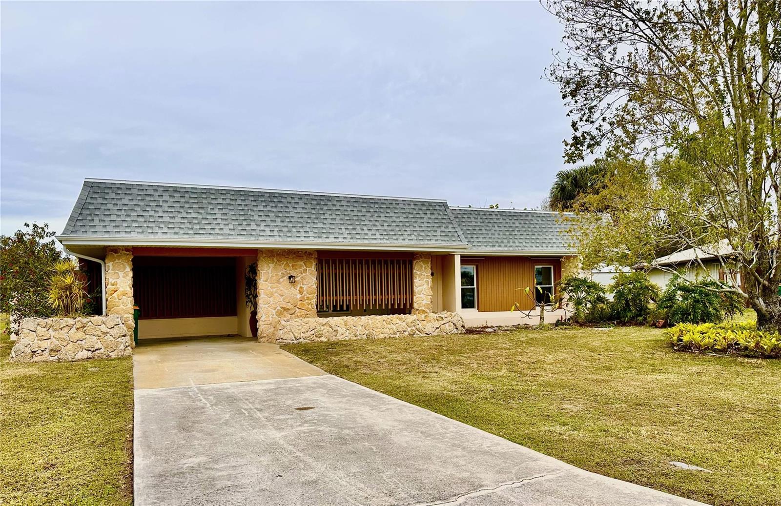 1385 HARMONY DR, PORT CHARLOTTE, FL, 33952