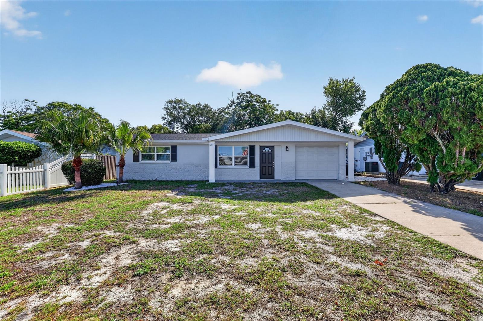 10914 LEEDS RD, PORT RICHEY, FL, 34668