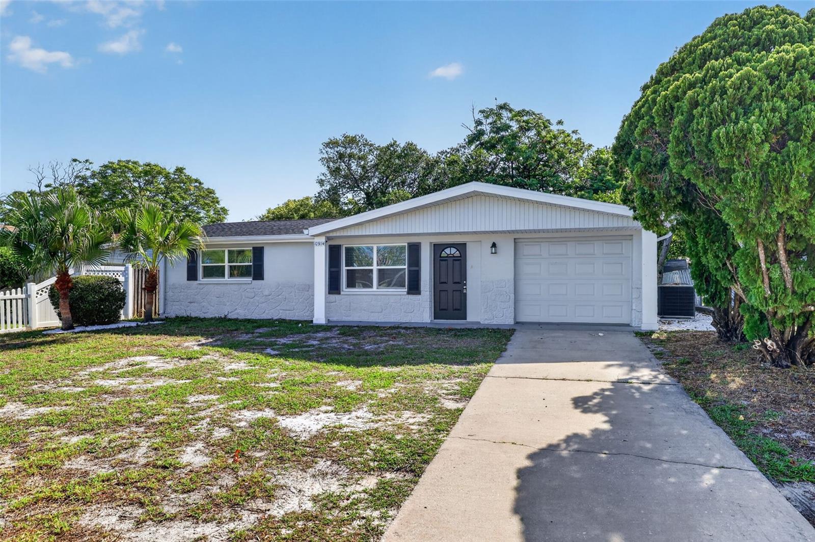 10914 LEEDS RD, PORT RICHEY, FL, 34668